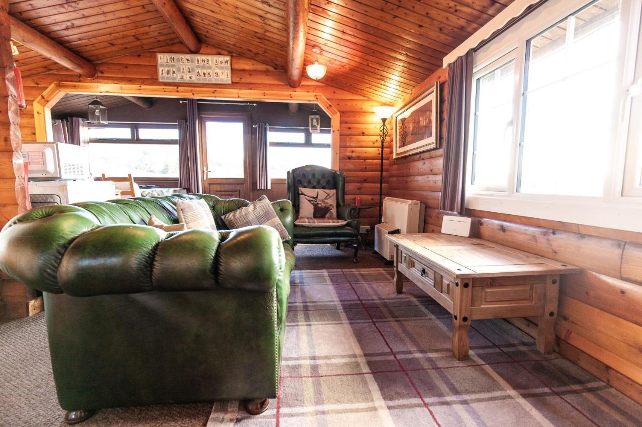 Log Cabin Nestled In The Mountains Of Snowdonia By Seren Property Trawsfynydd Exterior photo